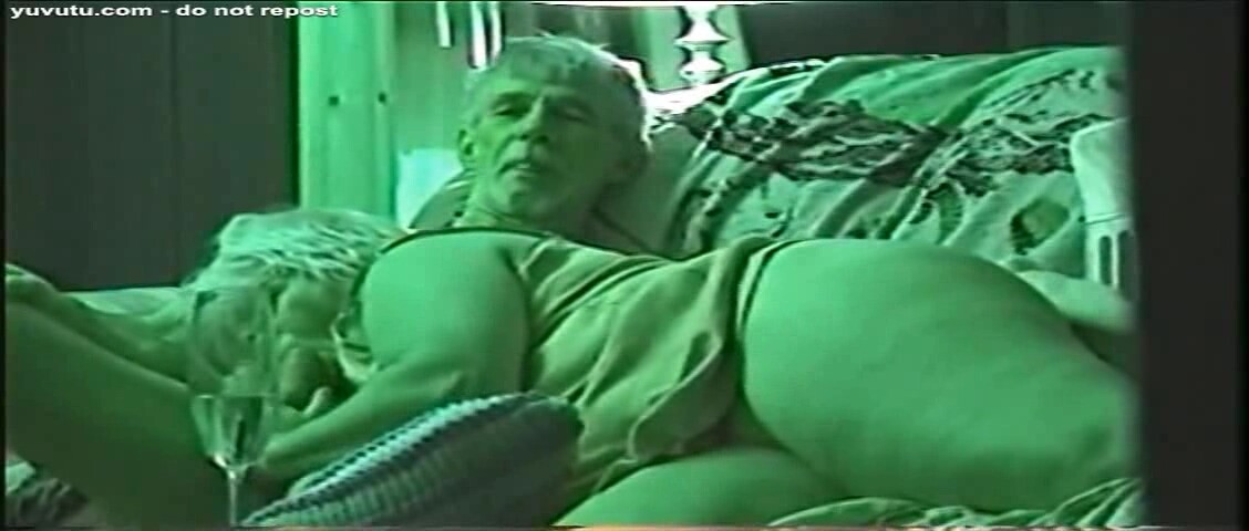 Mature Amateur Performs in a Green-Screen Close-Up